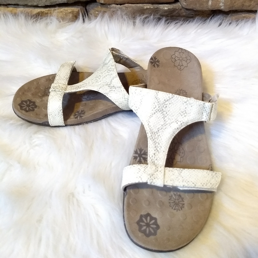 Vionic Orthaheel Molly Sandles